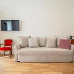 J3 شقة براغ